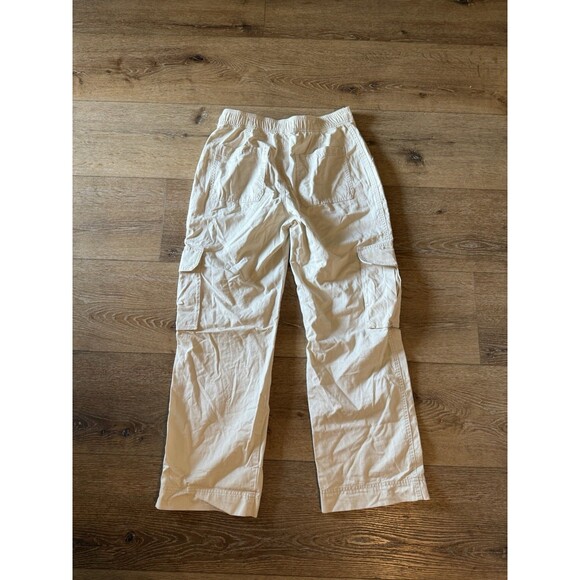 Abercrombie & Fitch Womens White Straight Leg Cargo Pants Size 28 6S - Picture 2 of 3